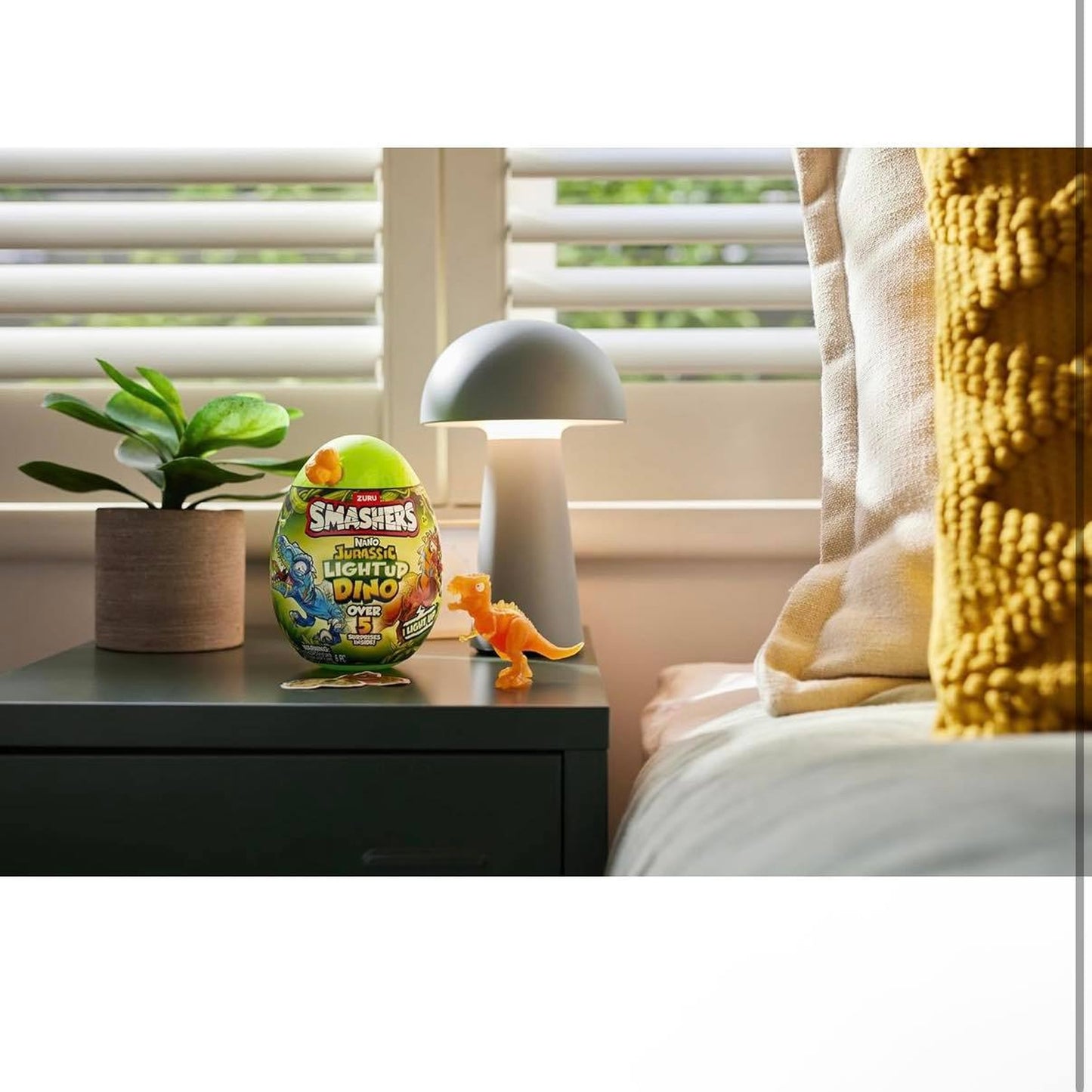 ZURU Smashers Jurassic Light-Up Nano Egg