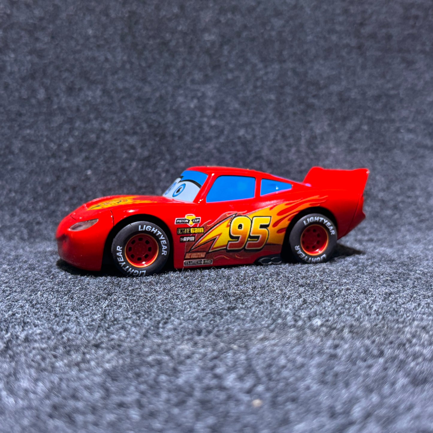 lightning mcqueen diecast with smoke