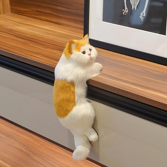 Simulation Hanging Cat