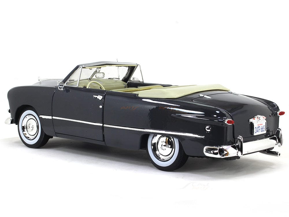 1949 Ford 1/18