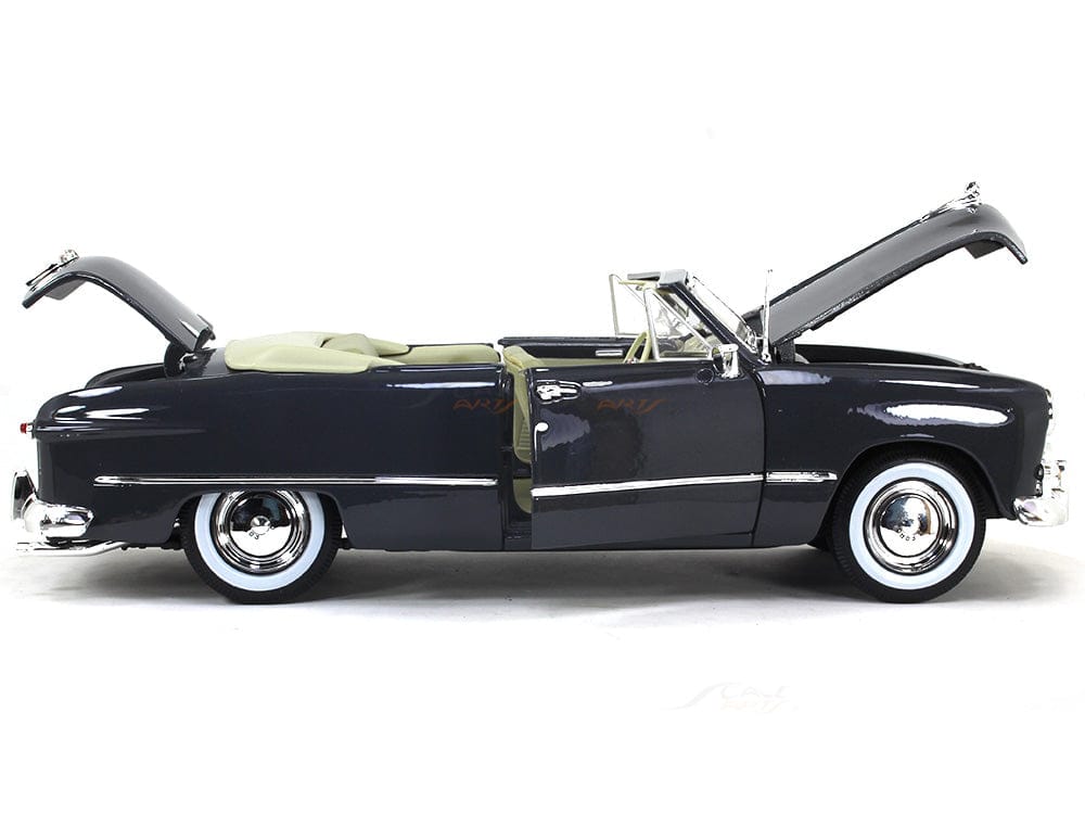 1949 Ford 1/18