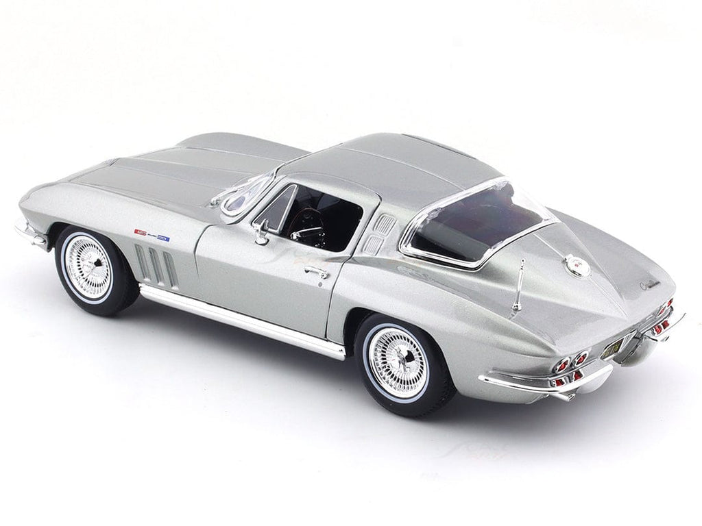 1965 Chevrolet Corvette 1/18
