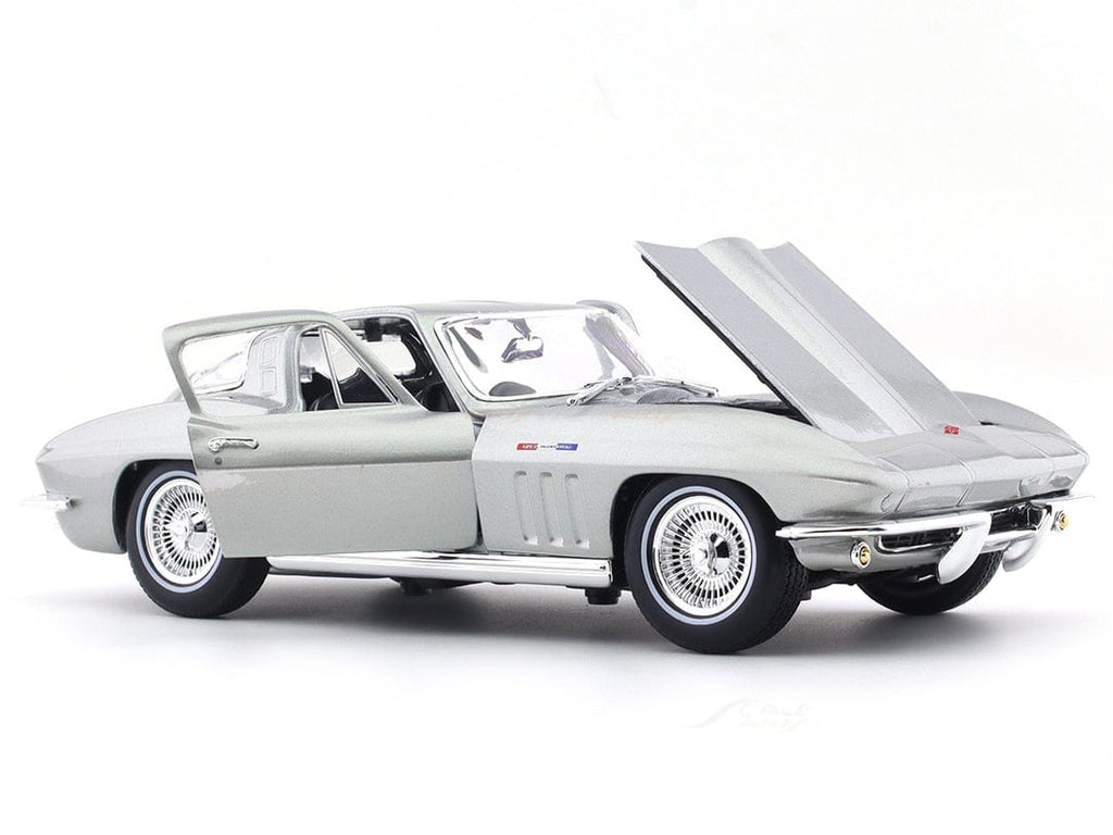1965 Chevrolet Corvette 1/18