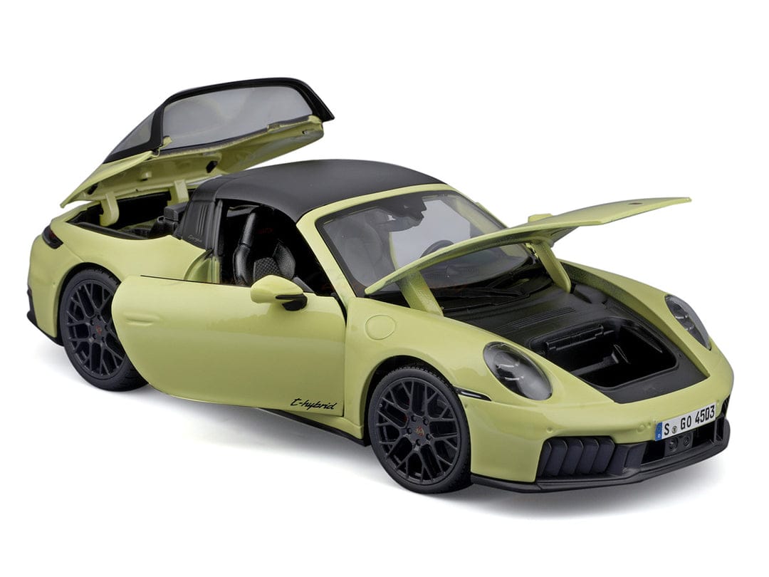 Porsche 911 Targa 4 GTS (992.2) 1/18