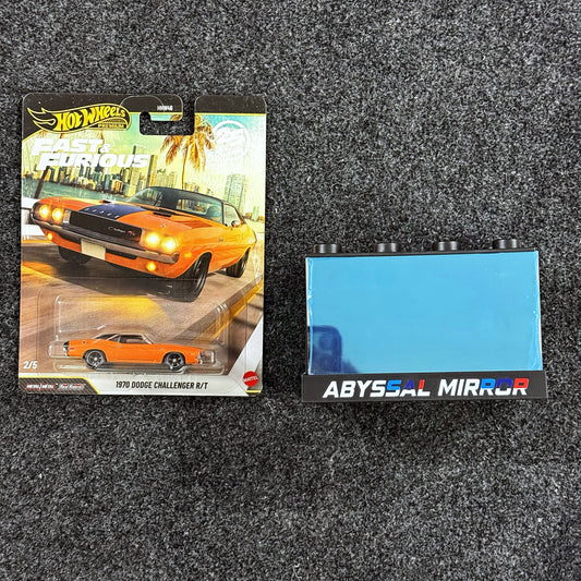 Hot Wheels 1970 Dodge Challenger R/T PLUS Abyssal Mirror